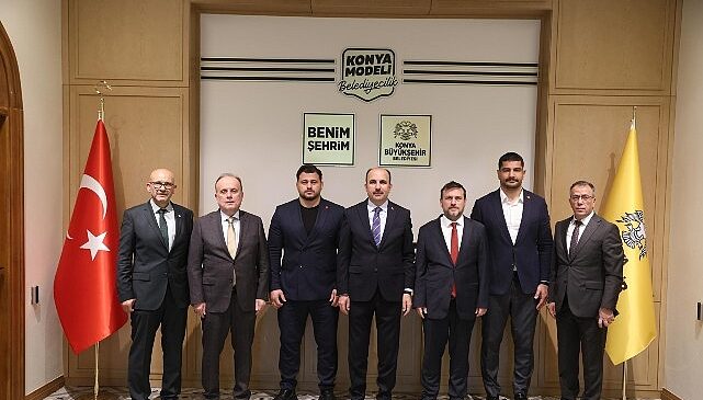 Türkiye Güreş Federasyonu Başkanı Akgül, Milli Olimpiyat Komitesi Başkanı Çakır ve Milli Güreşçi Kayaalp Başkan Altay’ı Ziyaret