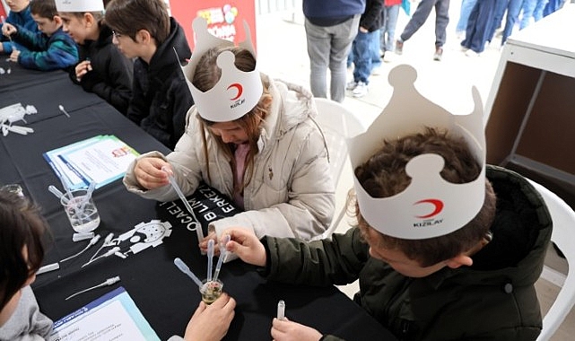 Atölyelerde renk, yaratıcılık ve eğlence bir arada