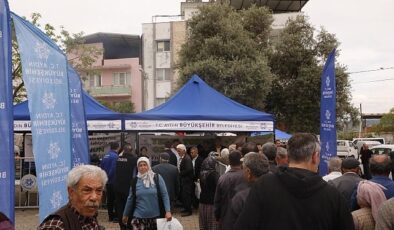 Başkan Çerçioğlu’nun Öncülüğünde Ata Tohumlarından Üretilen Fideler Aydınlılara Ulaştırılıyor