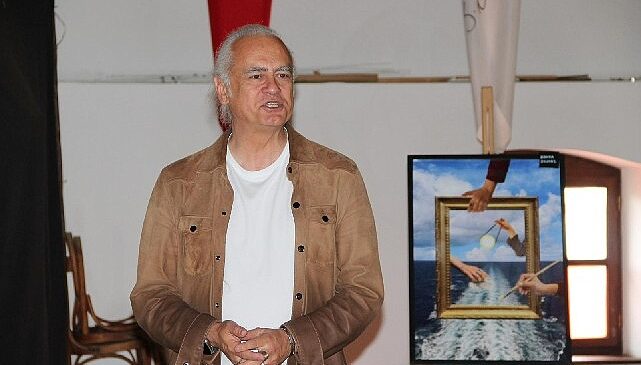 Katmanlar / Hatıralar” Sergisi Selçuk Efes Kent Belleği’nde açıldı