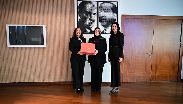 Başkan Çerçioğlu’na Milletvekili Sarıbaş ve KADEM Aydın İl Temsilcisi Akıcı’dan Ziyaret
