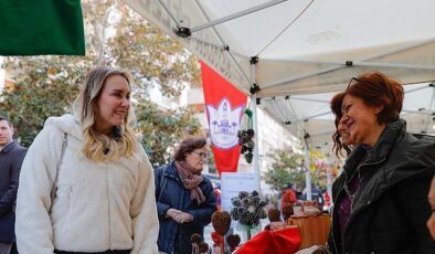 Konak’ta Anneler Günü emekle taçlanıyor