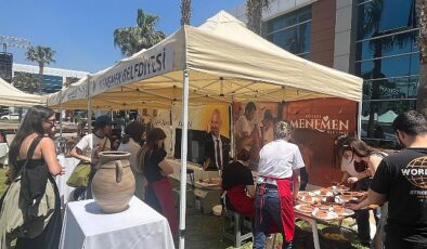 Menemen’de üniversiteliler 8 bin yıllık gelenekle buluştu